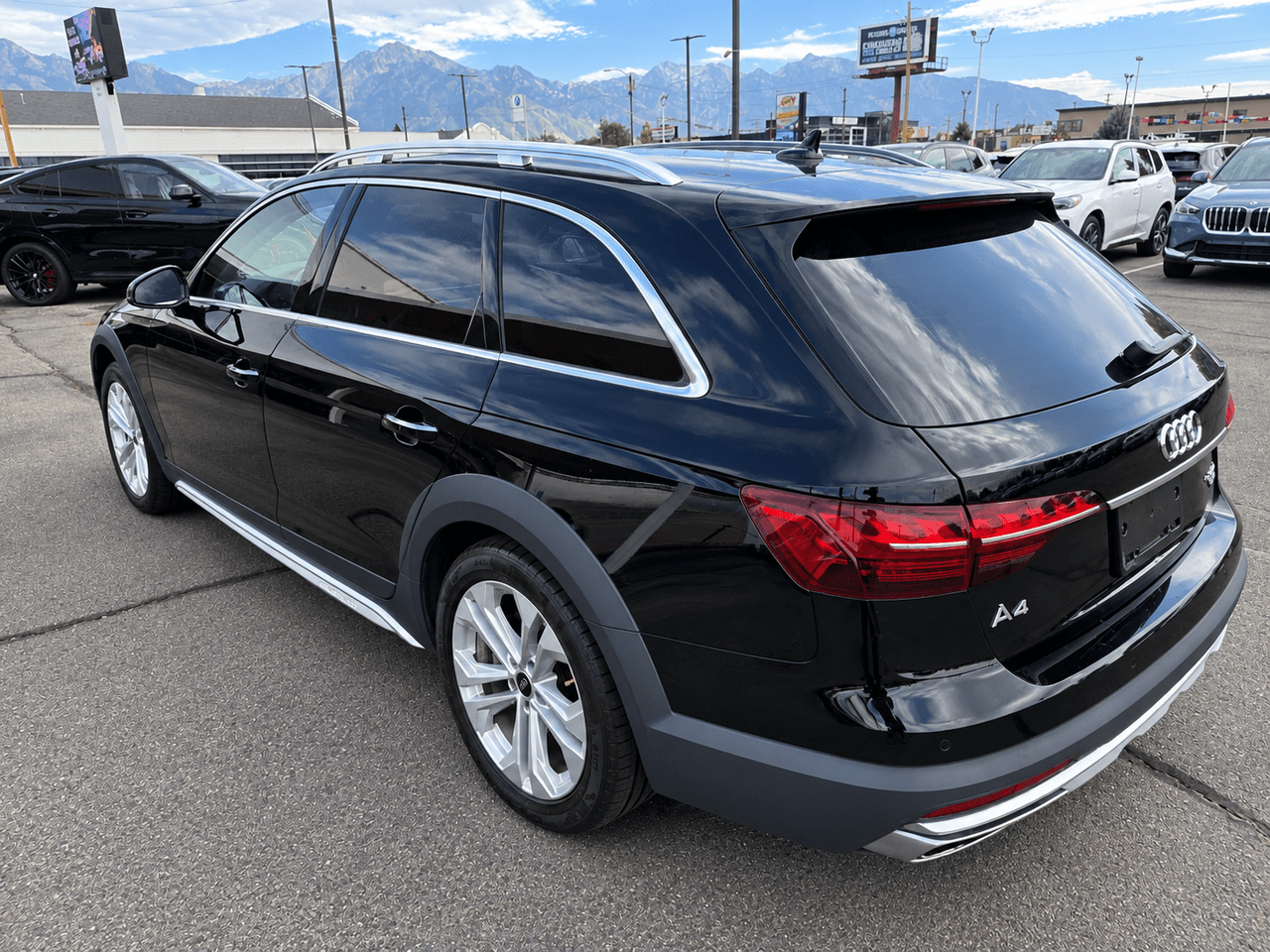 2022 Audi A4 allroad 45 Premium Plus quattro Bang &amp; Olufsen Sound / Top View Camera Portland OR