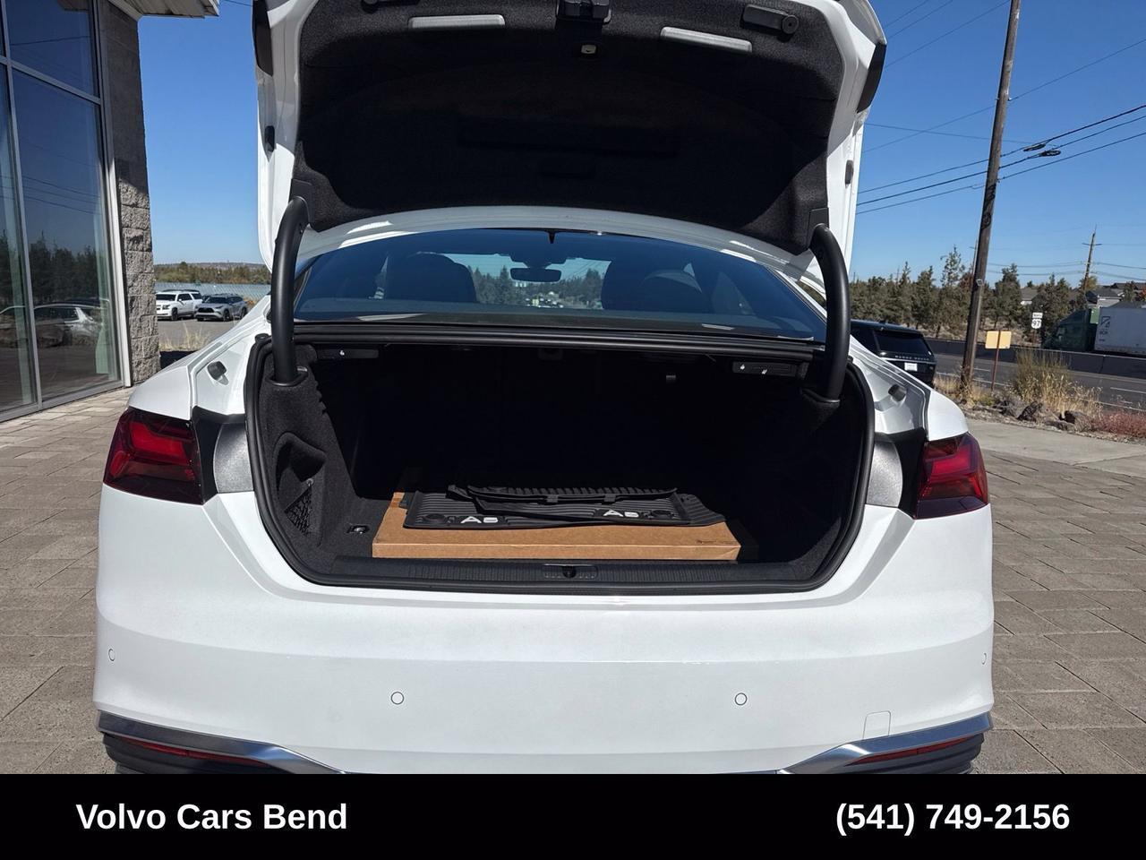 2022 Audi A5 45 S line Premium Plus Bend OR