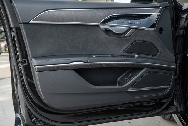 2022 Audi A8  Selma TX