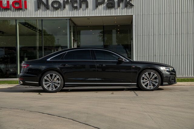 2022 Audi A8  Selma TX