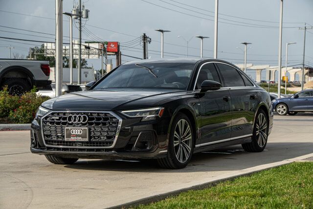 2022 Audi A8  Selma TX