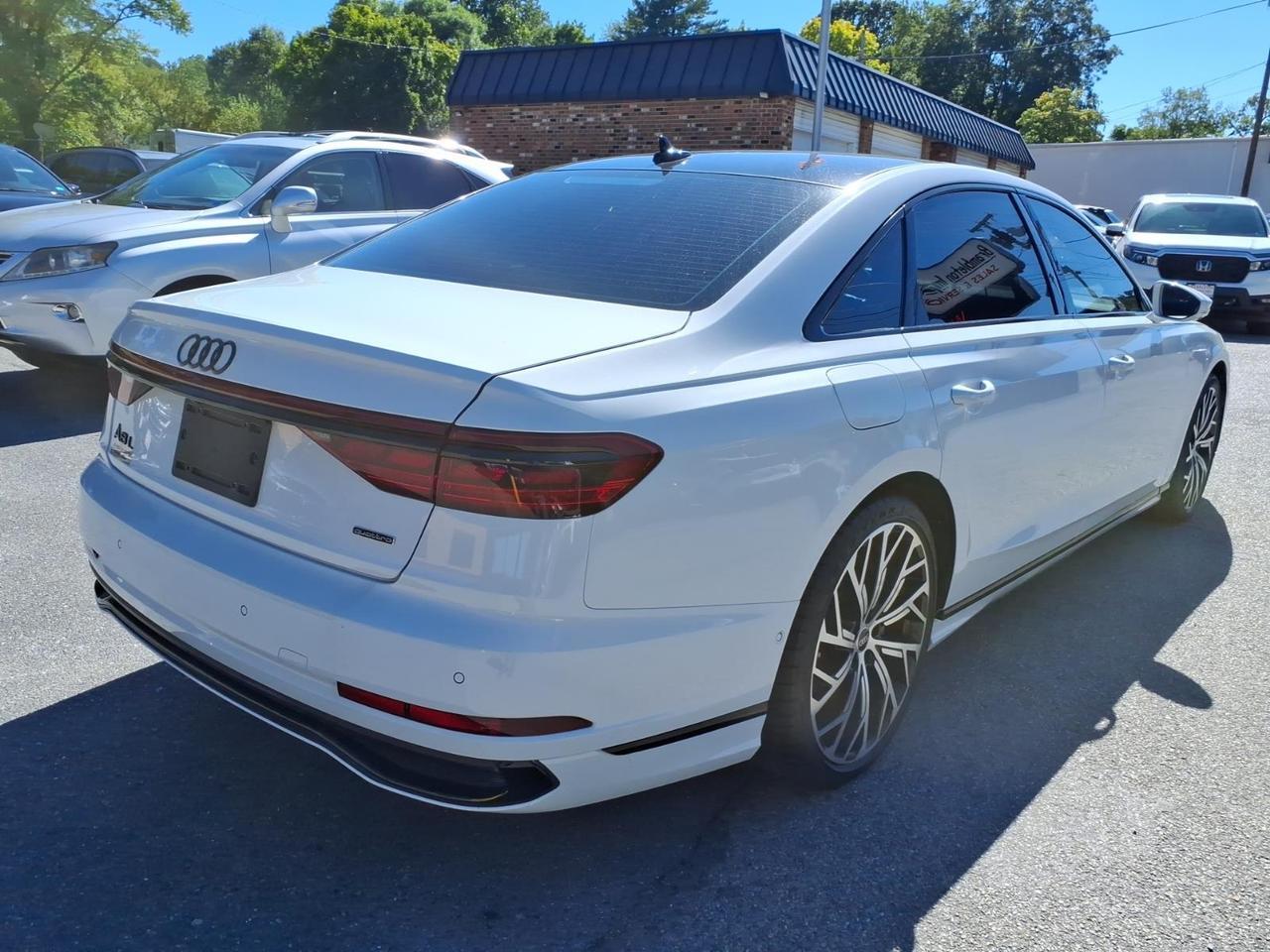 2022 Audi A8 L quattro 55 TFSI