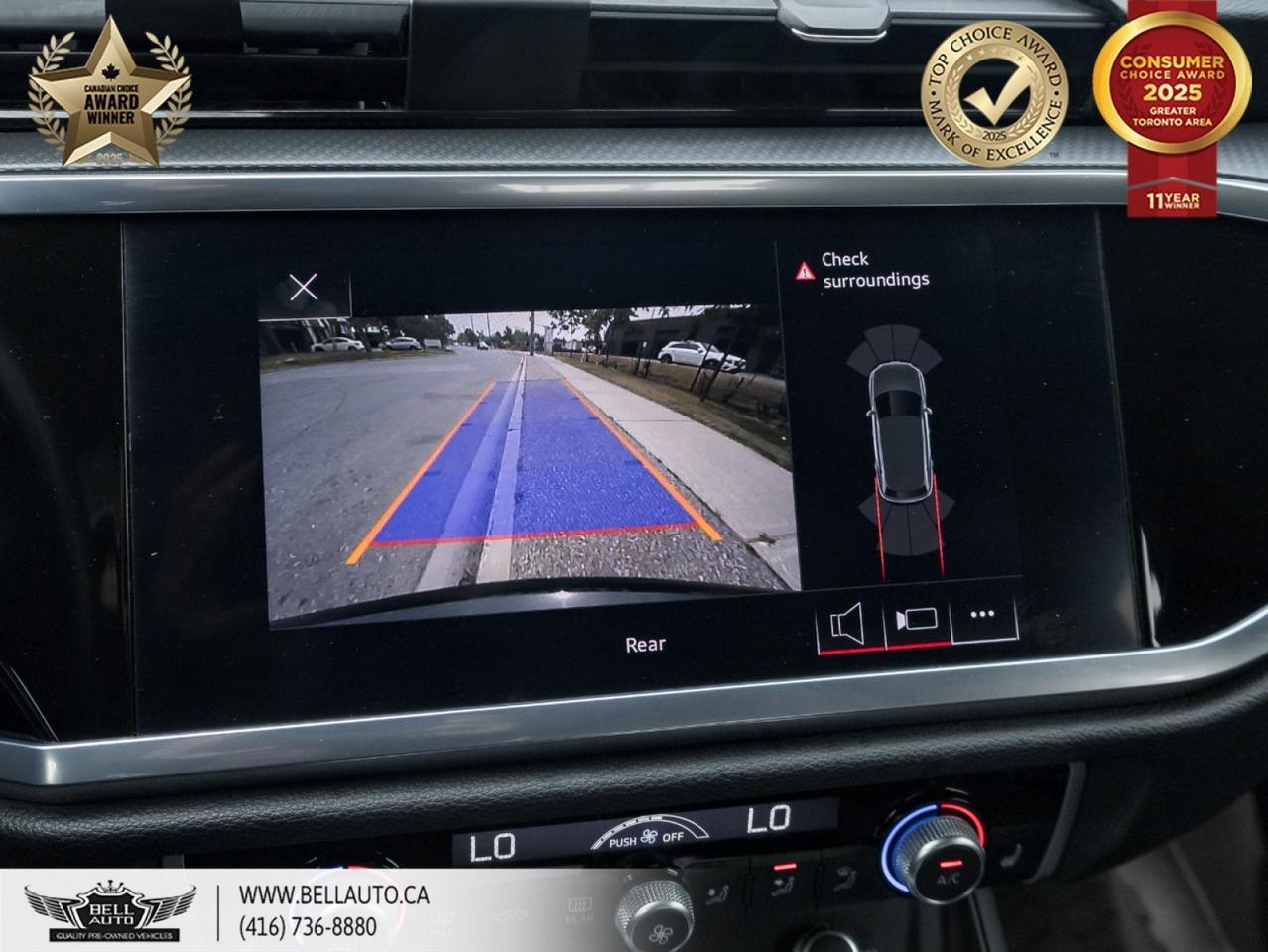 2022 Audi Q3 Komfort | PANOROOF | LEATHER | HEATED SEATS | BACKUPCAM | NOACCIDENT Toronto ON