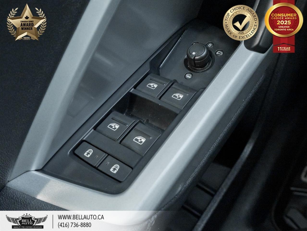 2022 Audi Q3 Komfort | PANOROOF | LEATHER | HEATED SEATS | BACKUPCAM | NOACCIDENT Toronto ON