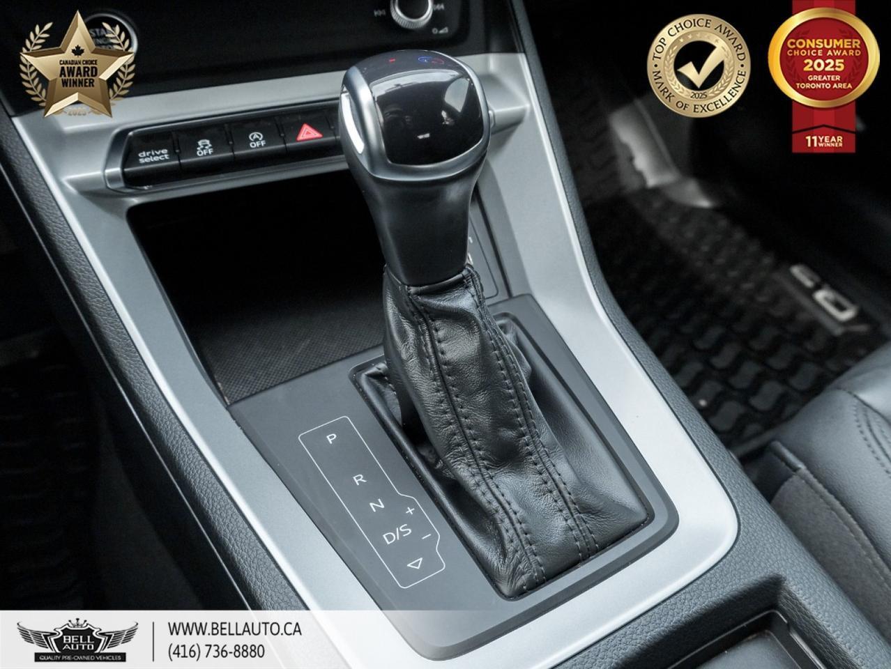 2022 Audi Q3 Komfort | PANOROOF | LEATHER | HEATED SEATS | BACKUPCAM | NOACCIDENT Toronto ON