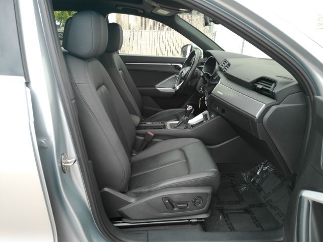 2022 Audi Q3 Premium 40 TFSI quattro Tiptronic Plano TX
