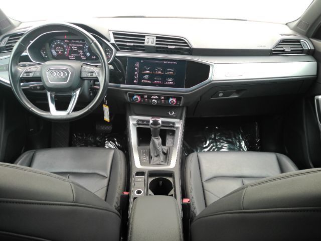 2022 Audi Q3 Premium 40 TFSI quattro Tiptronic Plano TX