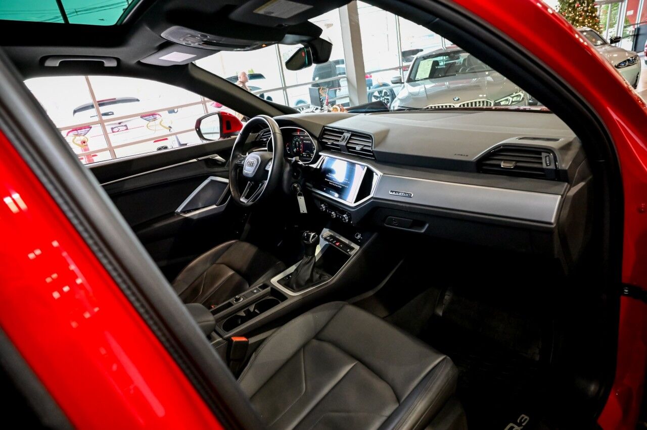 2022 Audi Q3 Premium, Convenience Pkg Springfield NJ