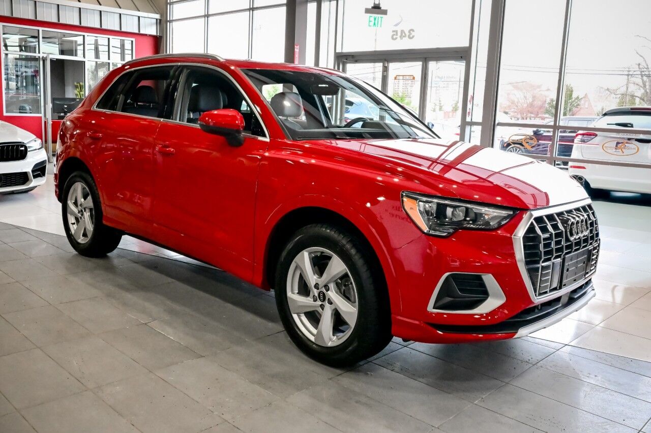2022 Audi Q3 Premium, Convenience Pkg
