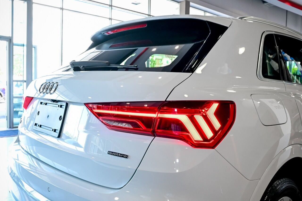2022 Audi Q3 Premium photo 7