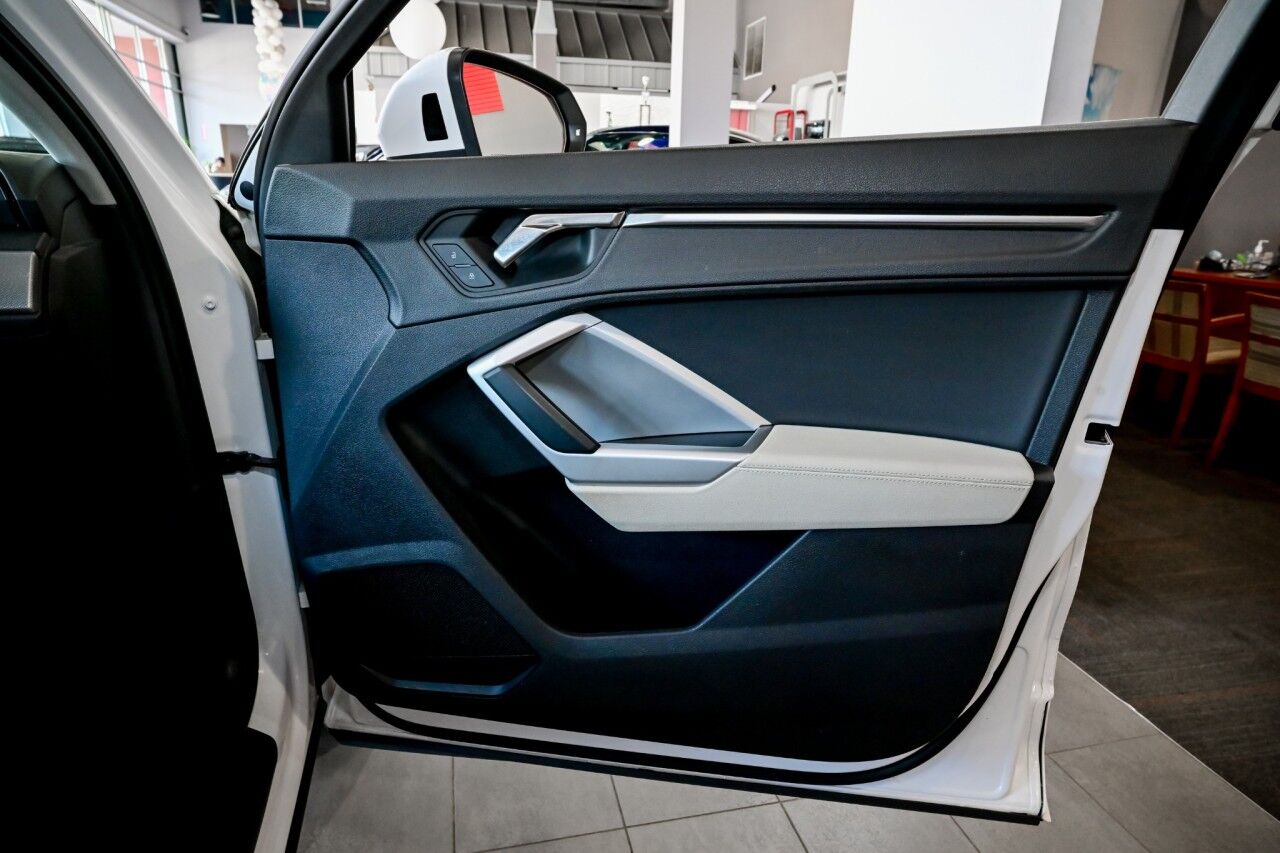 2022 Audi Q3 Premium photo 28