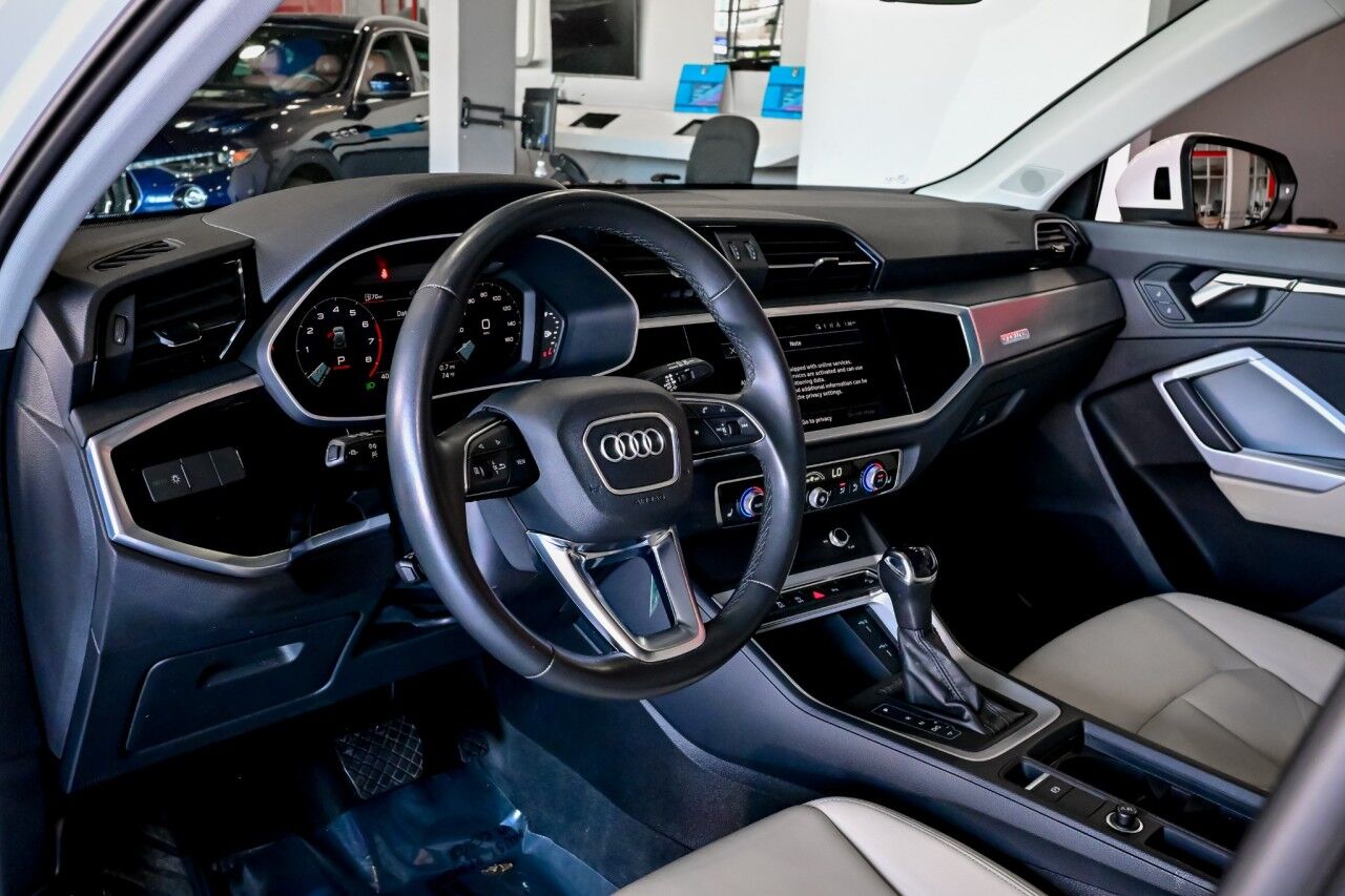 2022 Audi Q3 Premium photo 11