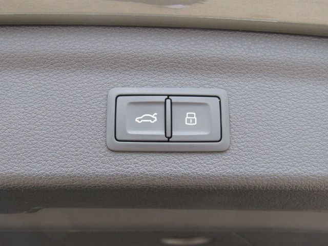 2022 Audi Q3 Premium Plus 45 TFSI S line quattro Tiptronic Plano TX