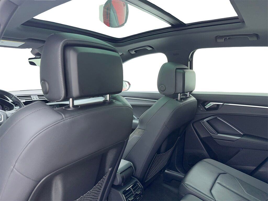 2022 Audi Q3 Premium Plus NAV,CAM,PANO,HTD STS,BLIND SPOT Plano TX