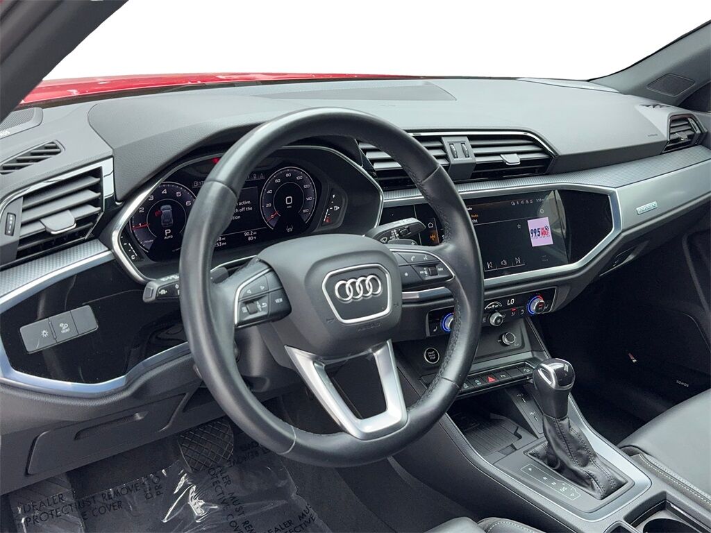 2022 Audi Q3 Premium Plus NAV,CAM,PANO,HTD STS,BLIND SPOT Plano TX
