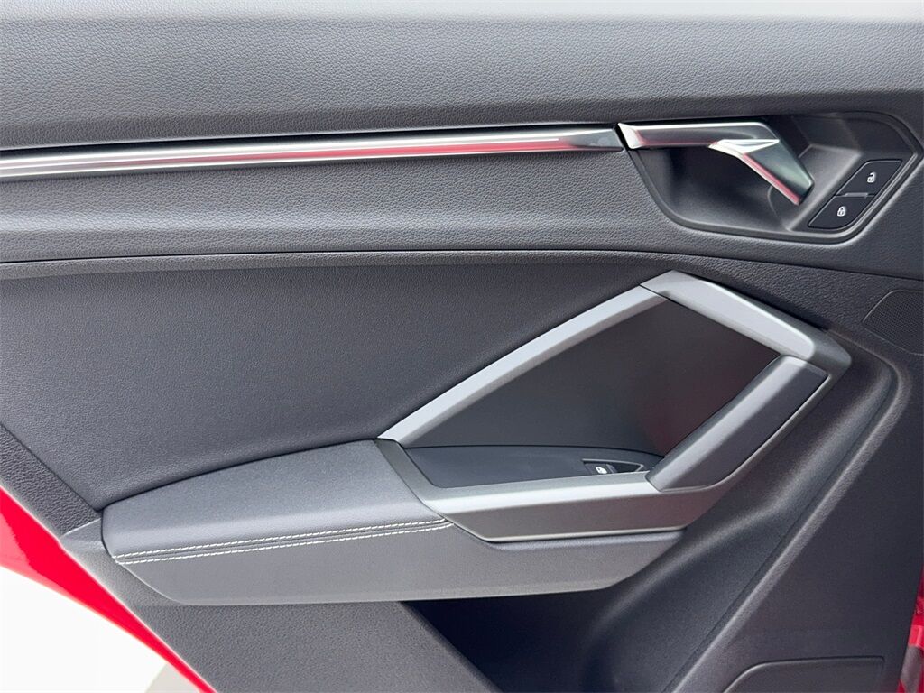 2022 Audi Q3 Premium Plus NAV,CAM,PANO,HTD STS,BLIND SPOT Plano TX