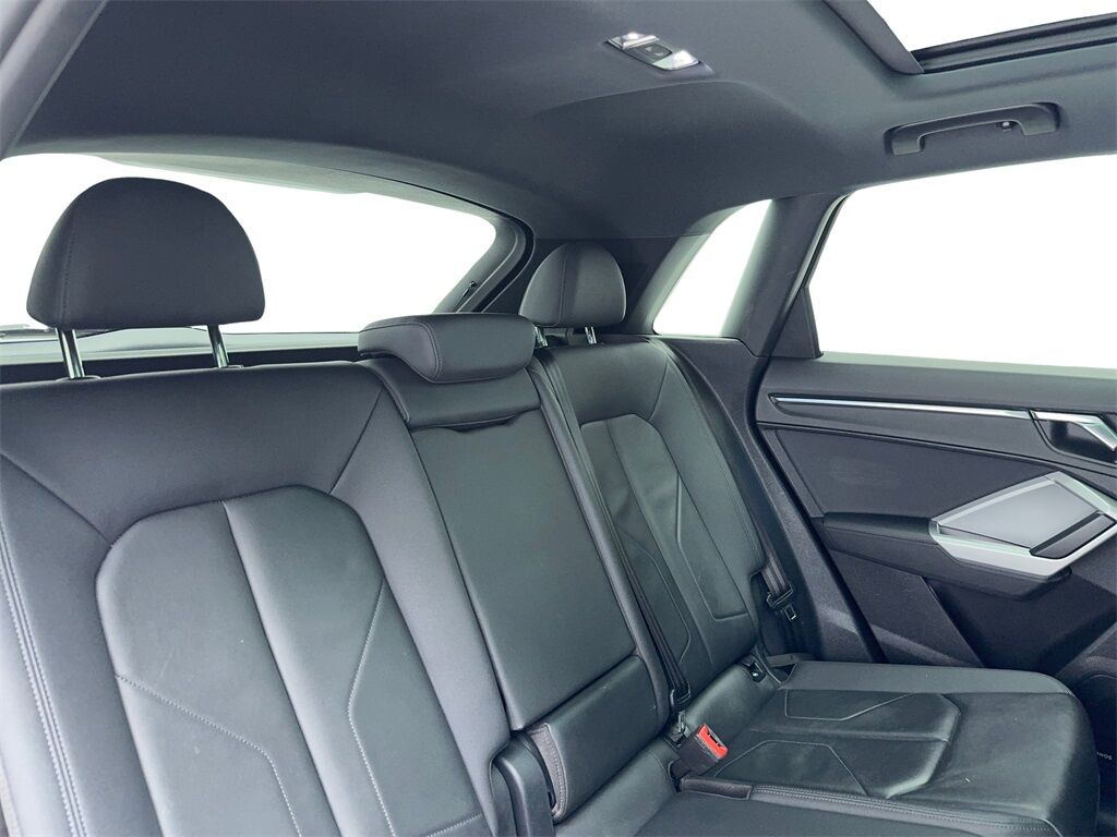 2022 Audi Q3 Premium Plus NAV,CAM,PANO,HTD STS,BLIND SPOT,19&quot; W Plano TX