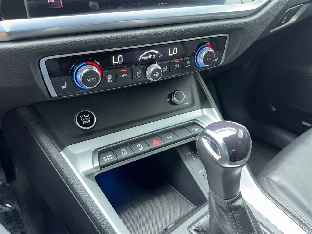 2022 Audi Q3 Premium Plus NAV,CAM,PANO,HTD STS,BLIND SPOT,19&quot; W Plano TX