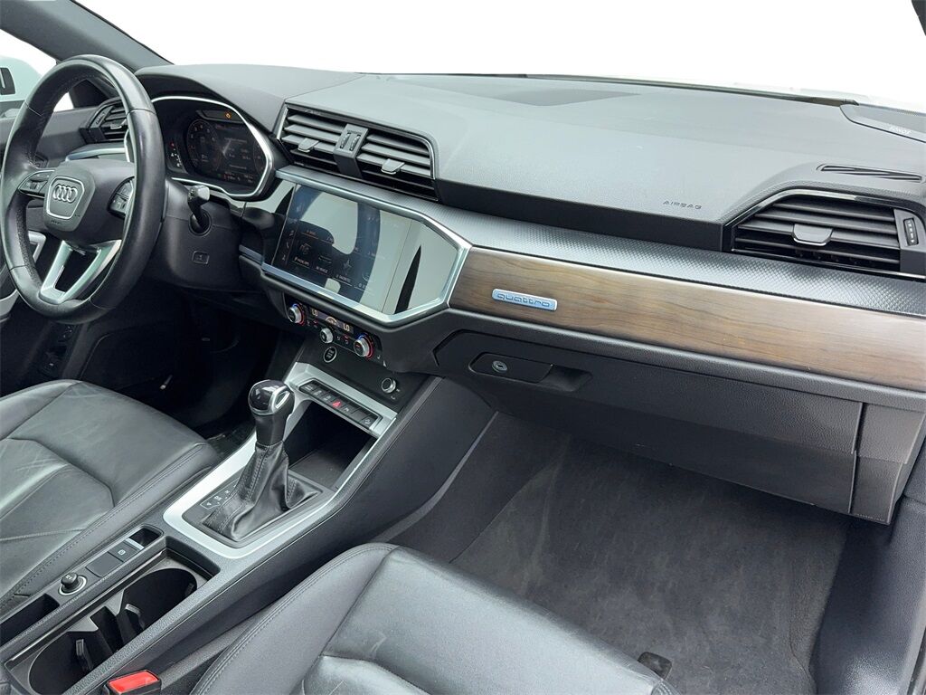2022 Audi Q3 Premium Plus NAV,CAM,PANO,HTD STS,BLIND SPOT,19&quot; W Plano TX
