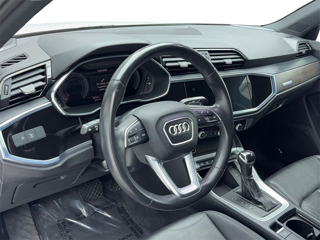 2022 Audi Q3 Premium Plus NAV,CAM,PANO,HTD STS,BLIND SPOT,19&quot; W Plano TX