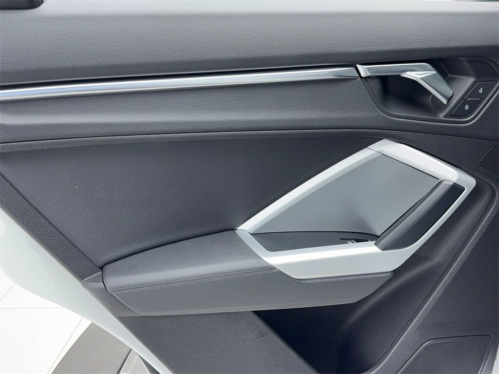 2022 Audi Q3 Premium Plus NAV,CAM,PANO,HTD STS,BLIND SPOT,19&quot; W Plano TX