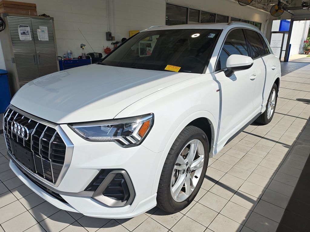 2022 Audi Q3 Premium Plus Hunt Valley MD