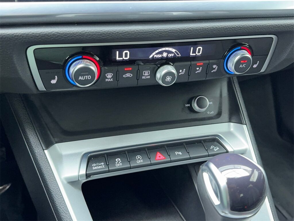 2022 Audi Q3 Premium S Line CAM,PANO,HTD STS,BLIND SPOT Plano TX