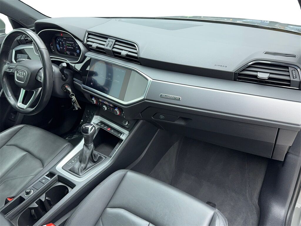 2022 Audi Q3 Premium S Line CAM,PANO,HTD STS,BLIND SPOT Plano TX