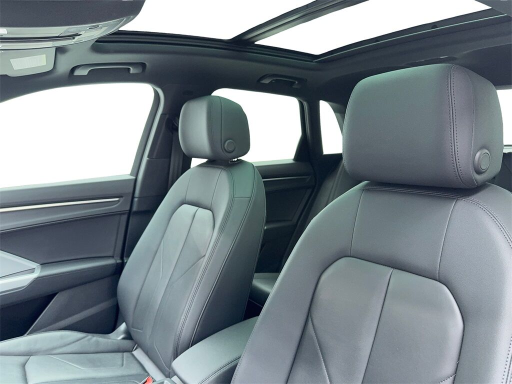 2022 Audi Q3 Premium S Line CAM,PANO,HTD STS,BLIND SPOT Plano TX