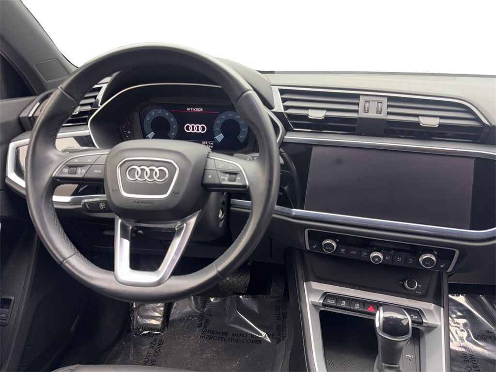 2022 Audi Q3 Premium S Line CAM,PANO,HTD STS,BLIND SPOT,18&quot; WLS Irving TX
