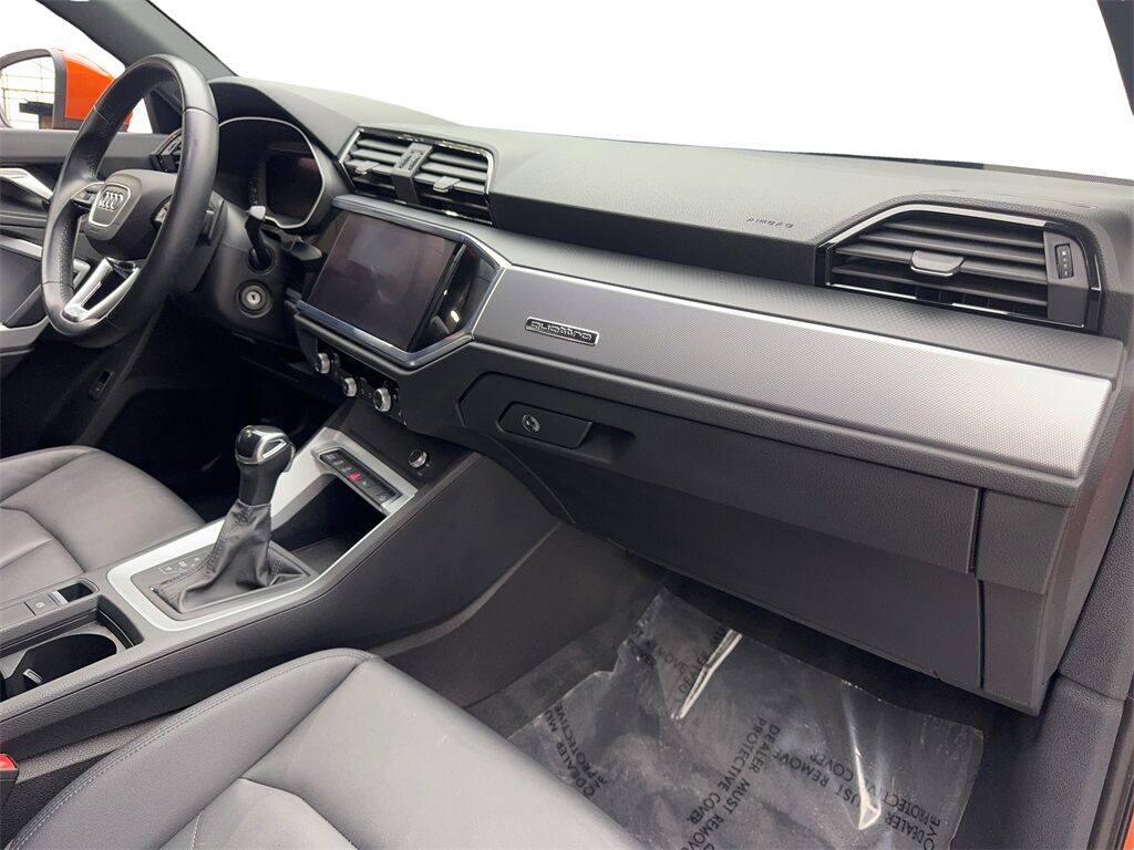 2022 Audi Q3 Premium S Line CAM,PANO,HTD STS,BLIND SPOT,18&quot; WLS Irving TX
