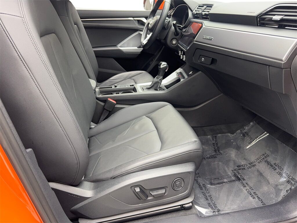 2022 Audi Q3 Premium S Line CAM,PANO,HTD STS,BLIND SPOT,18&quot; WLS Irving TX