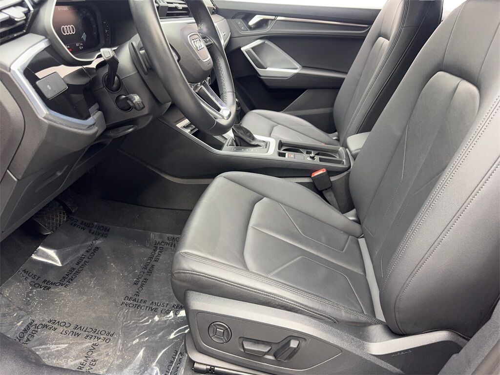 2022 Audi Q3 Premium S Line CAM,PANO,HTD STS,BLIND SPOT,18&quot; WLS Irving TX