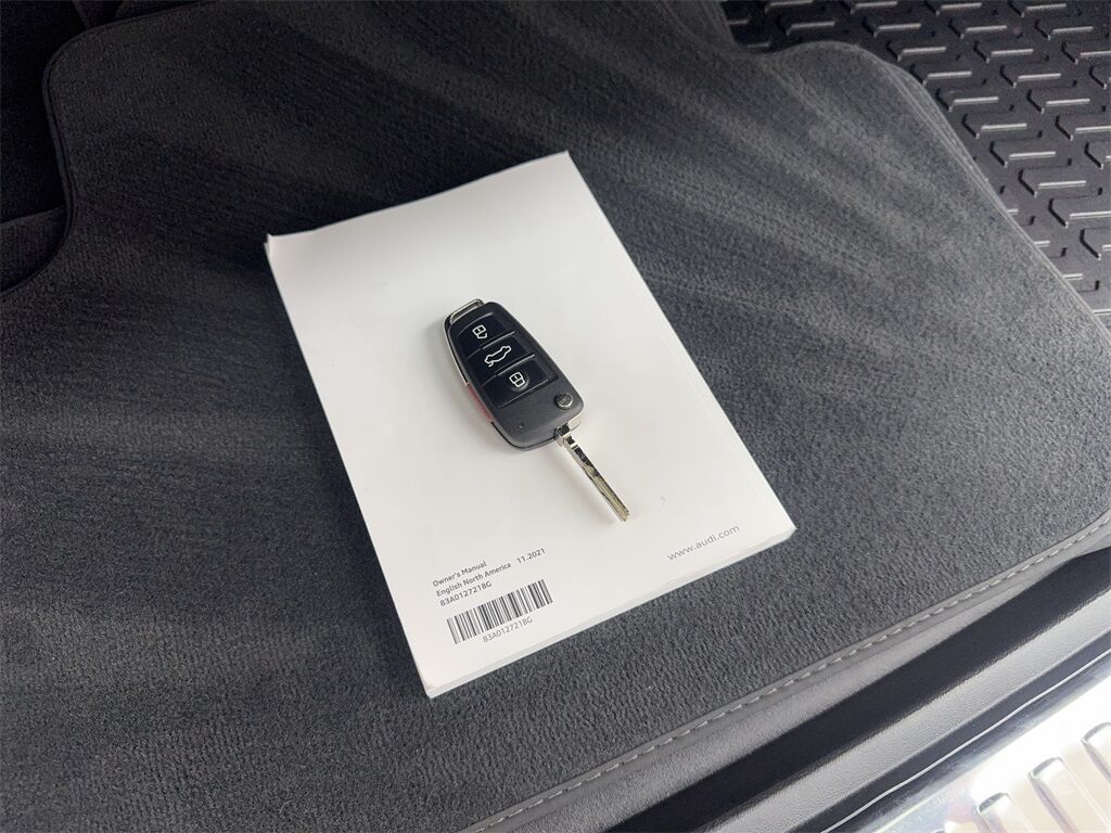 2022 Audi Q3 Premium S Line CAM,PANO,HTD STS,BLIND SPOT,18&quot; WLS Irving TX