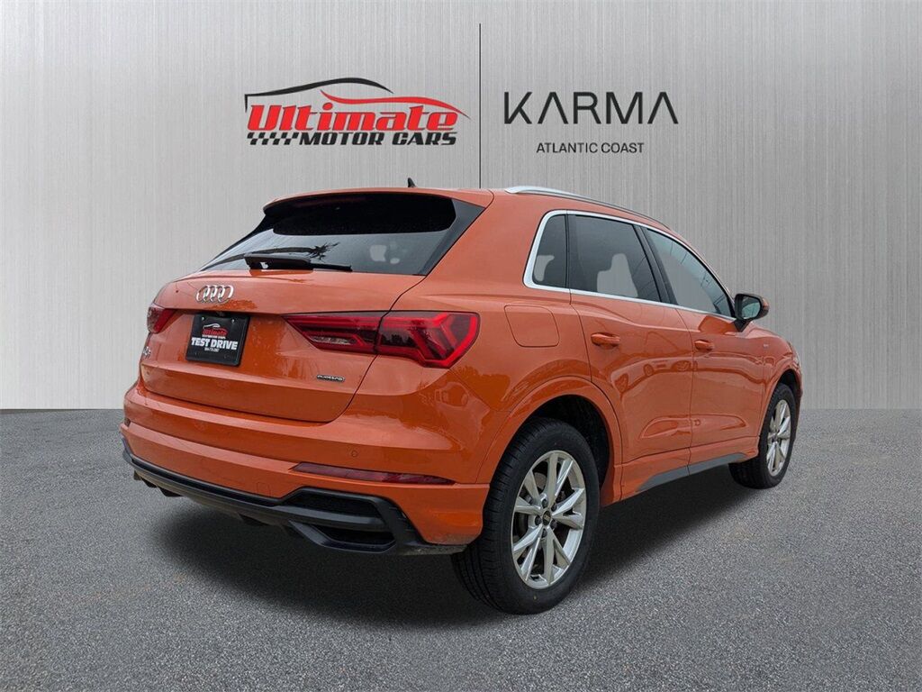 2022 Audi Q3 Premium