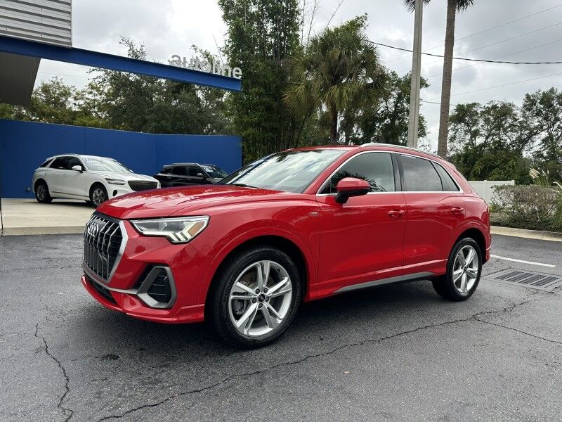 2022 Audi Q3 S line Premium Plus