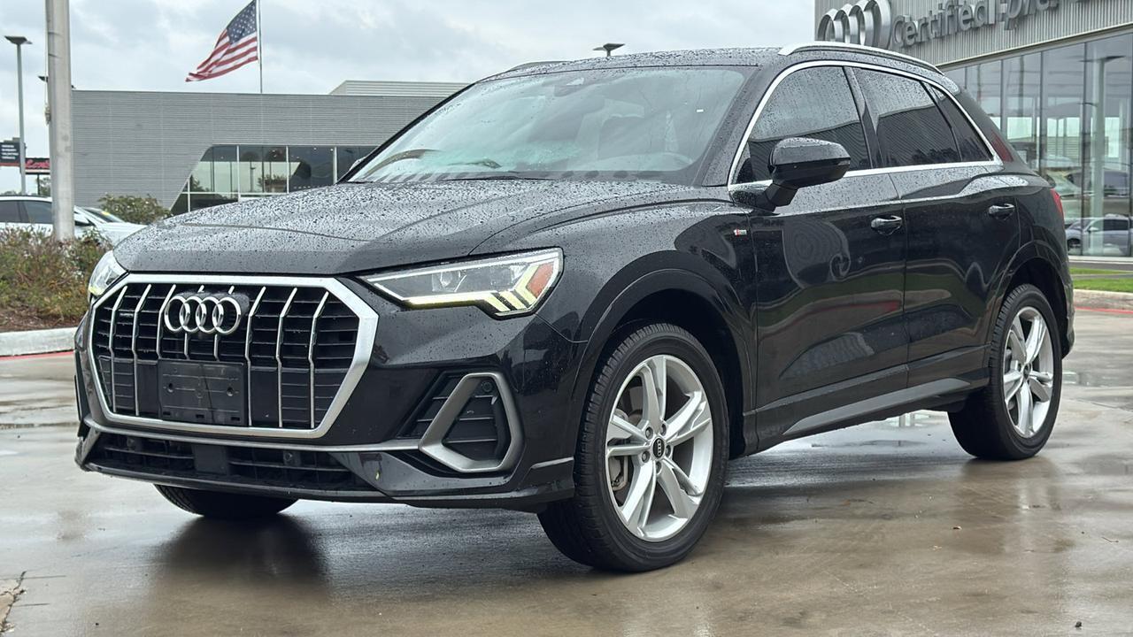 2022 Audi Q3 S line Premium Plus
