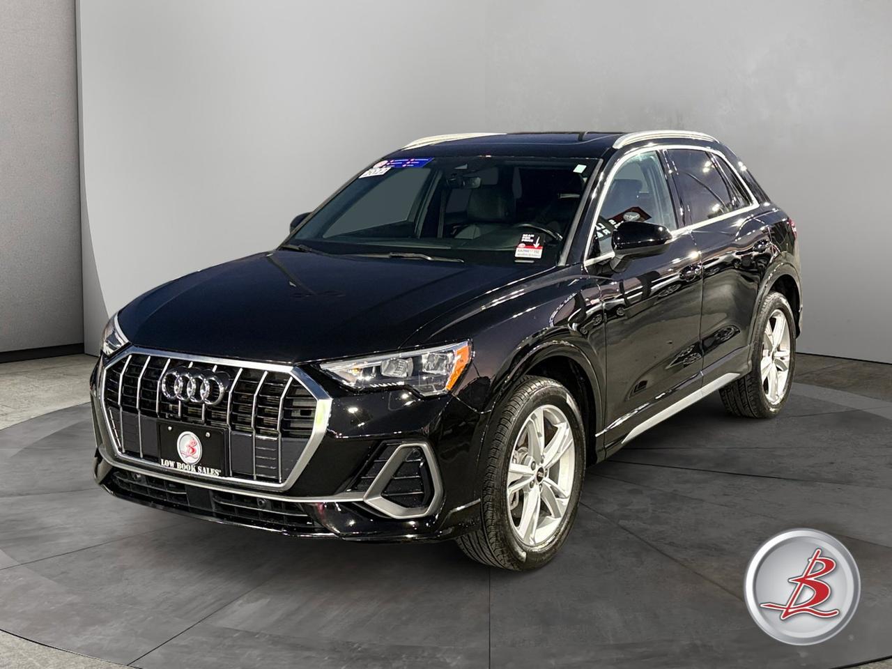 2022 Audi Q3 S line Premium