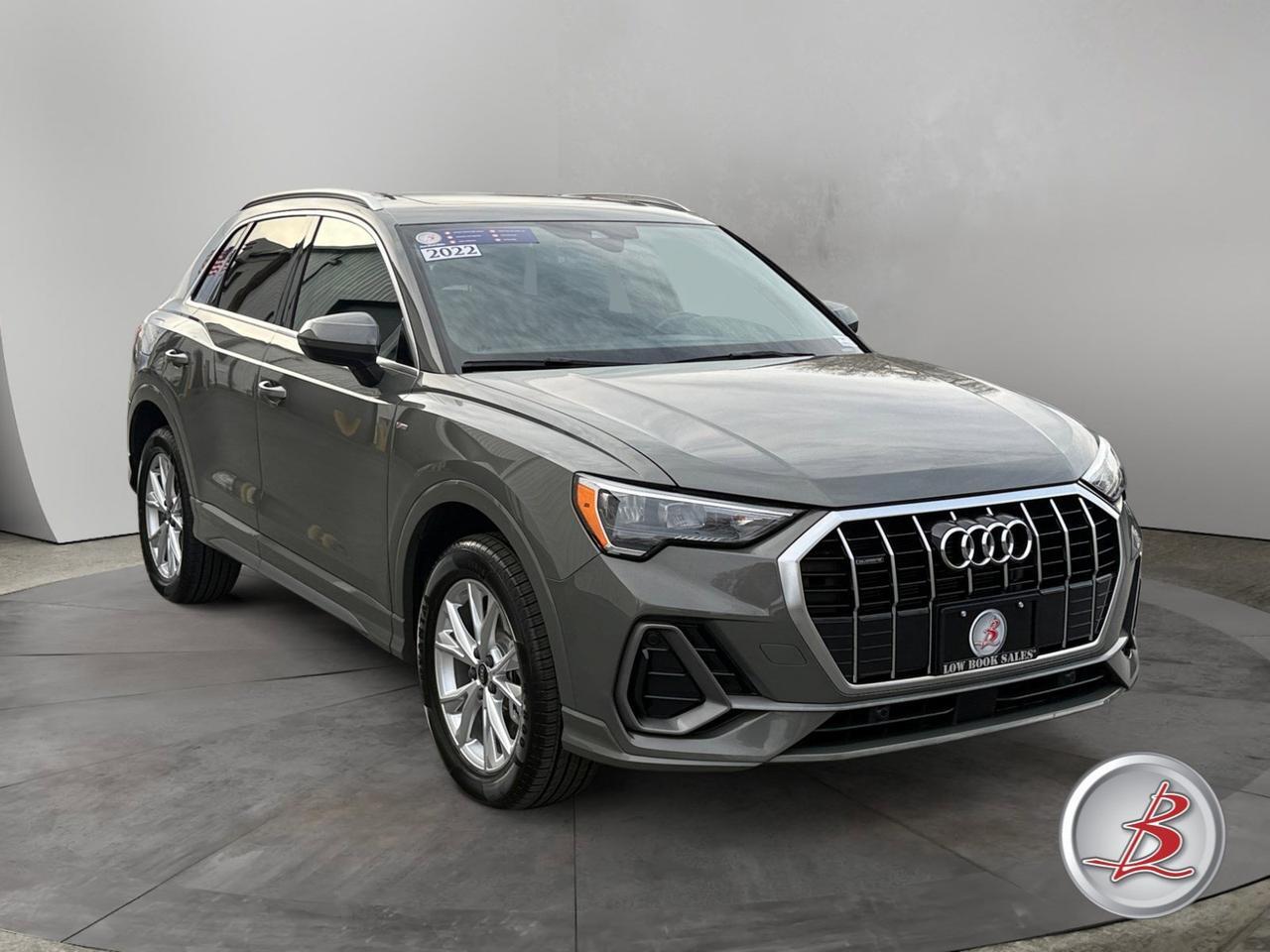 2022 Audi Q3 S line Premium