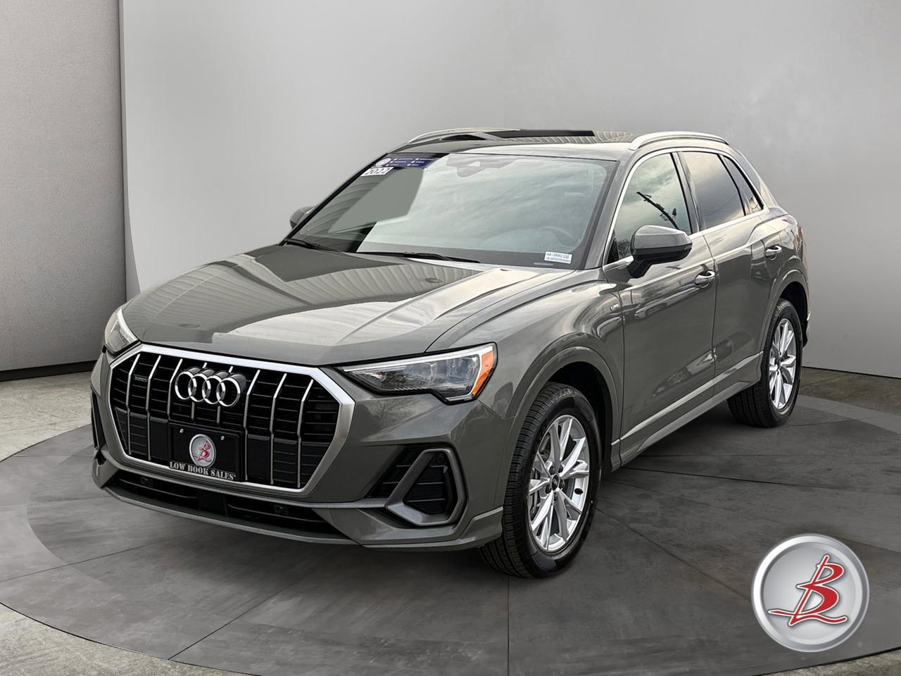 2022 Audi Q3 S line Premium
