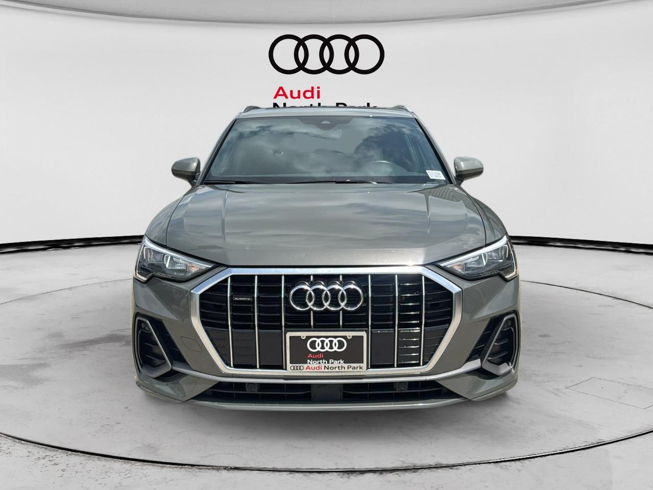 2022 Audi Q3 S line Premium