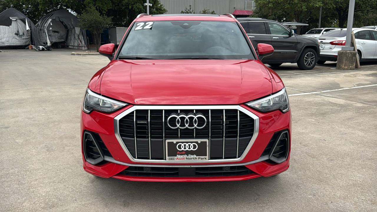2022 Audi Q3 S line Premium