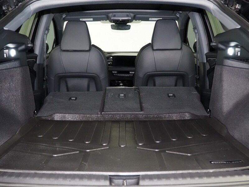 2022 Audi Q4 Sportback e-tron Premium Plus 50 Quattro *S-LINE PLUS PKG, TECHNOLOGY PKG, NAVIGATION, VIRTUAL COCKPIT, ADAPTIVE CRUISE, SAFETY ALERTS, PANO MOONROOF, LEATHER, HEATED SEATS/STEERING, SONOS AUDIO, WIRELESS CHARGING, ANDROID & APPLE Round Rock TX