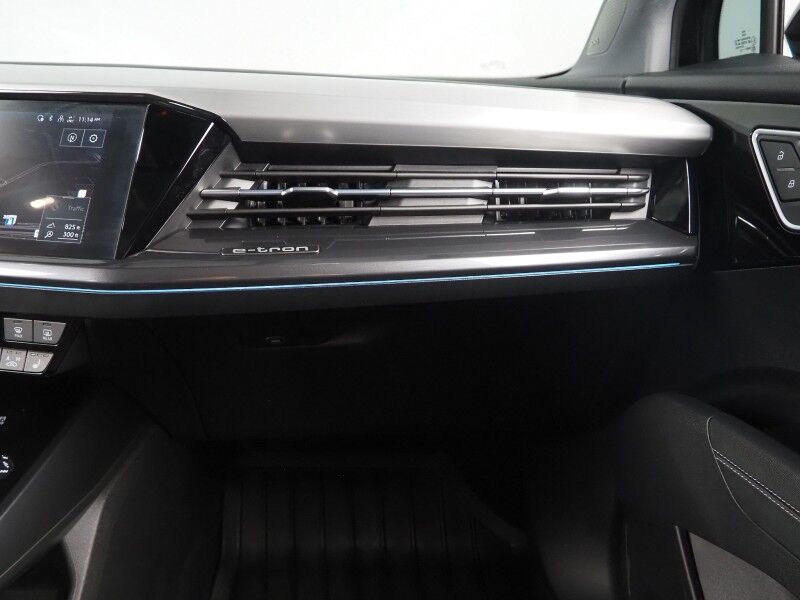 2022 Audi Q4 Sportback e-tron Premium Plus 50 Quattro *S-LINE PLUS PKG, TECHNOLOGY PKG, NAVIGATION, VIRTUAL COCKPIT, ADAPTIVE CRUISE, SAFETY ALERTS, PANO MOONROOF, LEATHER, HEATED SEATS/STEERING, SONOS AUDIO, WIRELESS CHARGING, ANDROID & APPLE Round Rock TX