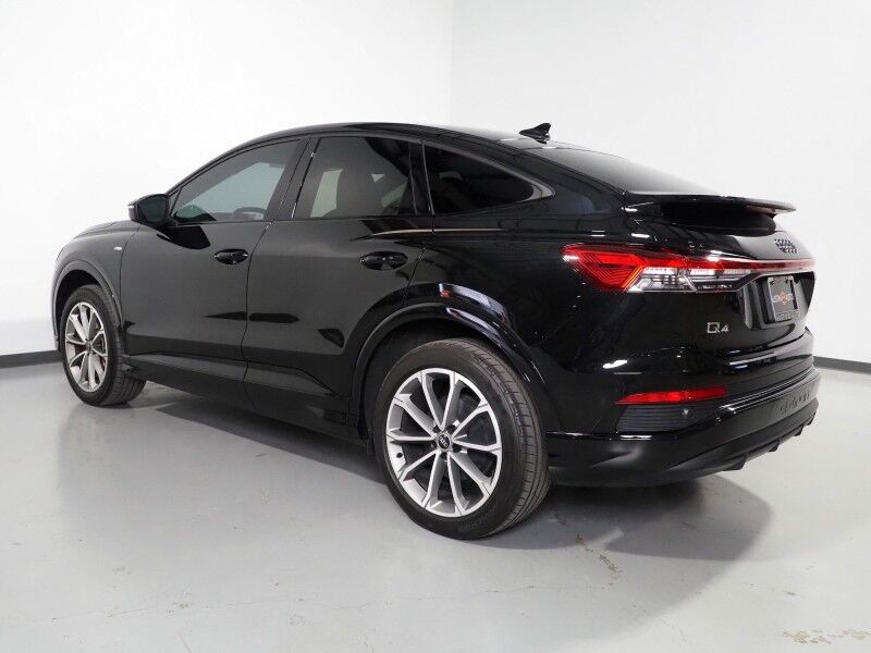 2022 Audi Q4 Sportback e-tron Premium Plus 50 Quattro *S-LINE PLUS PKG, TECHNOLOGY PKG, NAVIGATION, VIRTUAL COCKPIT, ADAPTIVE CRUISE, SAFETY ALERTS, PANO MOONROOF, LEATHER, HEATED SEATS/STEERING, SONOS AUDIO, WIRELESS CHARGING, ANDROID & APPLE Round Rock TX