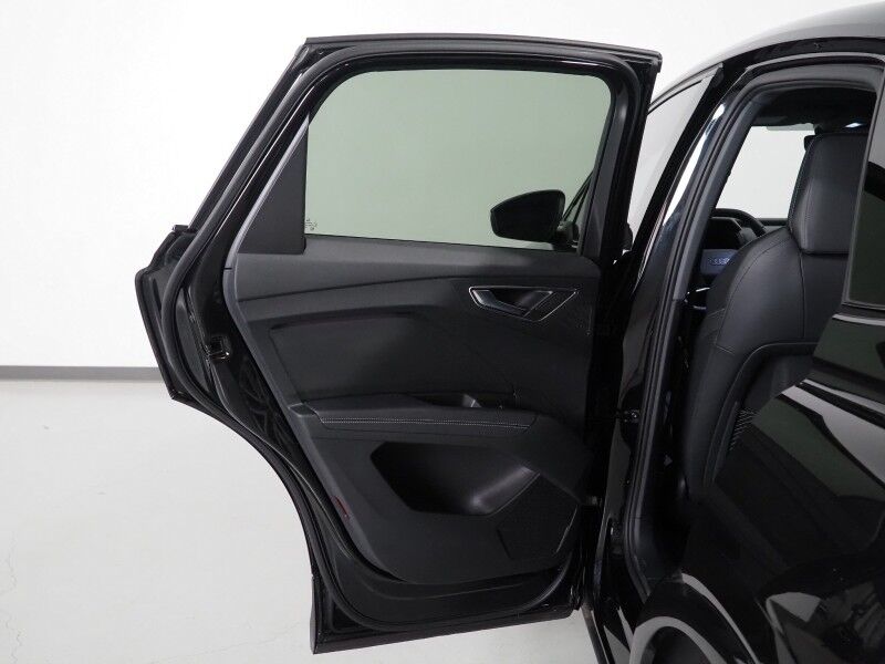 2022 Audi Q4 Sportback e-tron Premium Plus 50 Quattro *S-LINE PLUS PKG, TECHNOLOGY PKG, NAVIGATION, VIRTUAL COCKPIT, ADAPTIVE CRUISE, SAFETY ALERTS, PANO MOONROOF, LEATHER, HEATED SEATS/STEERING, SONOS AUDIO, WIRELESS CHARGING, ANDROID & APPLE Round Rock TX