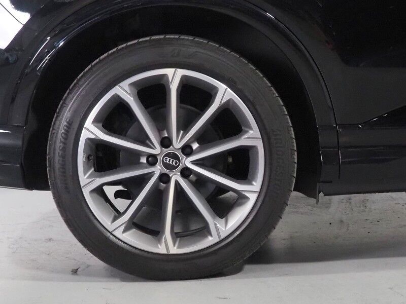 2022 Audi Q4 Sportback e-tron Premium Plus 50 Quattro *S-LINE PLUS PKG, TECHNOLOGY PKG, NAVIGATION, VIRTUAL COCKPIT, ADAPTIVE CRUISE, SAFETY ALERTS, PANO MOONROOF, LEATHER, HEATED SEATS/STEERING, SONOS AUDIO, WIRELESS CHARGING, ANDROID & APPLE Round Rock TX