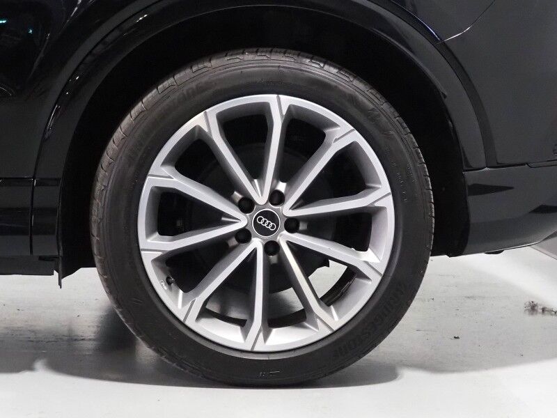 2022 Audi Q4 Sportback e-tron Premium Plus 50 Quattro *S-LINE PLUS PKG, TECHNOLOGY PKG, NAVIGATION, VIRTUAL COCKPIT, ADAPTIVE CRUISE, SAFETY ALERTS, PANO MOONROOF, LEATHER, HEATED SEATS/STEERING, SONOS AUDIO, WIRELESS CHARGING, ANDROID & APPLE Round Rock TX