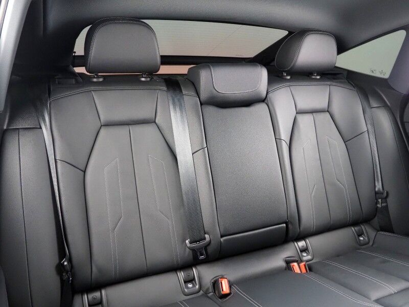 2022 Audi Q4 Sportback e-tron Premium Plus 50 Quattro *S-LINE PLUS PKG, TECHNOLOGY PKG, NAVIGATION, VIRTUAL COCKPIT, ADAPTIVE CRUISE, SAFETY ALERTS, PANO MOONROOF, LEATHER, HEATED SEATS/STEERING, SONOS AUDIO, WIRELESS CHARGING, ANDROID & APPLE Round Rock TX