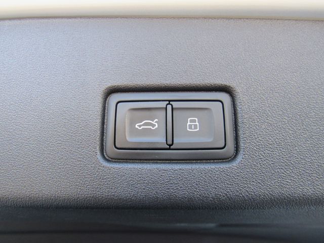 2022 Audi Q4 e-tron Premium Plus 50 quattro Plano TX